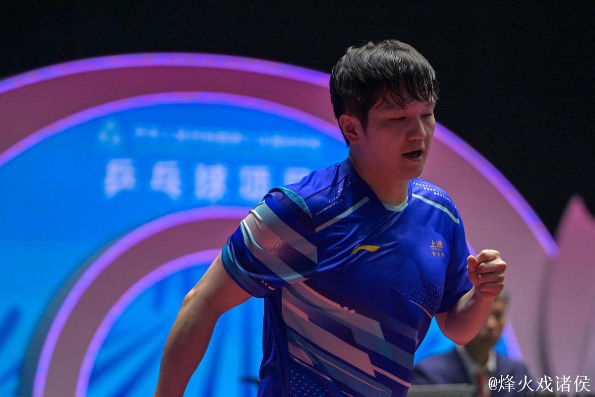 樊振东以4-2击败王楚钦 成功闯入全运会乒乓球男单决赛 樊振东以4-2击败王楚钦 成功闯入全运会乒乓球男单决赛
