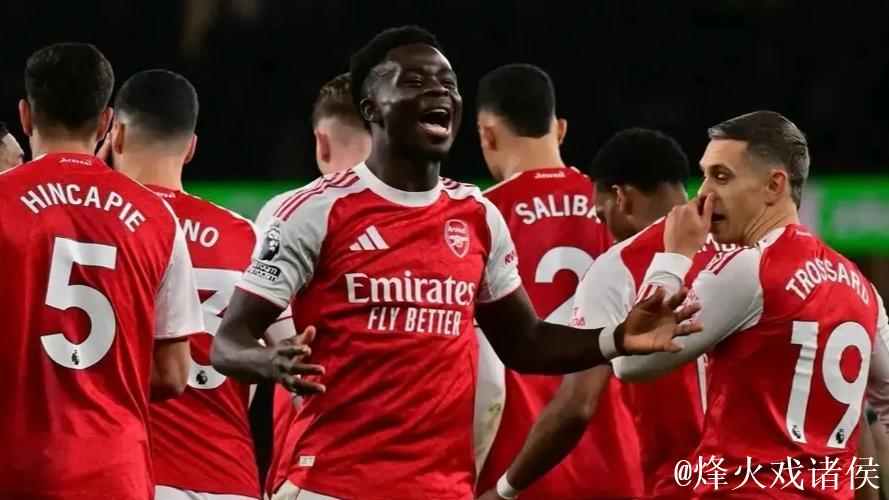 英超-萨卡造乌龙建功 阿森纳2-1险胜狼队稳坐榜首 英超-萨卡造乌龙建功 阿森纳2-1险胜狼队稳坐榜首